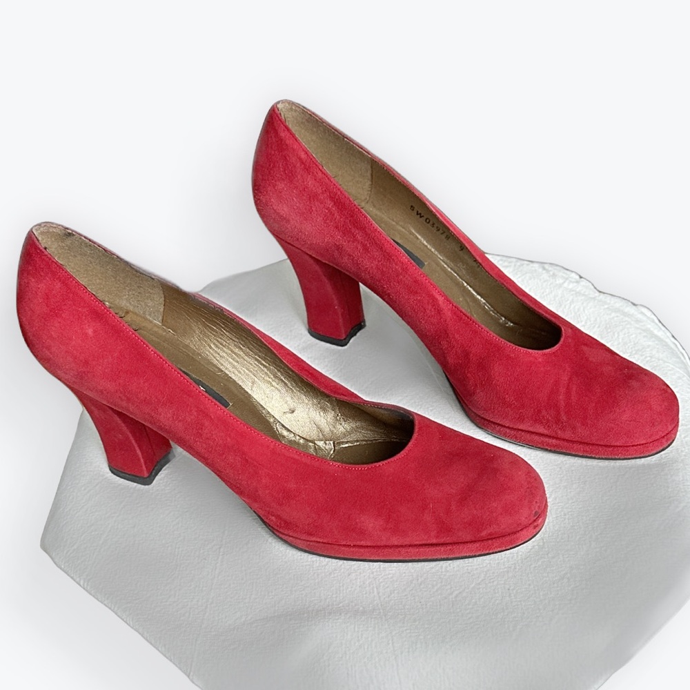 Bold Feminine Red Suede Platform Chunky Heels Leather Soles Stuart Weitzman ~ 9